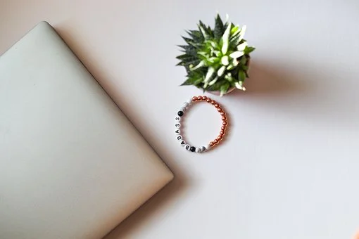 商標(biāo)注冊和商標(biāo)轉(zhuǎn)讓哪個更劃算? 商標(biāo)注冊和商標(biāo)轉(zhuǎn)讓哪個更劃算?