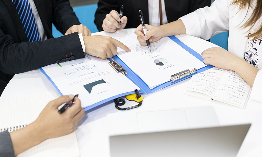 離岸公司BVI董事會(huì)議公證，大使館認(rèn)證怎么辦理!