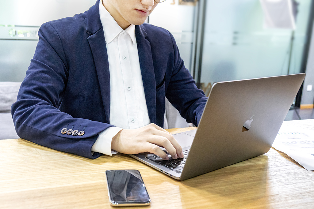 內(nèi)地香港開戶辦理要求及條件,需要提供哪些幫助 內(nèi)地香港開戶辦理要求及條件,需要提供哪些幫助