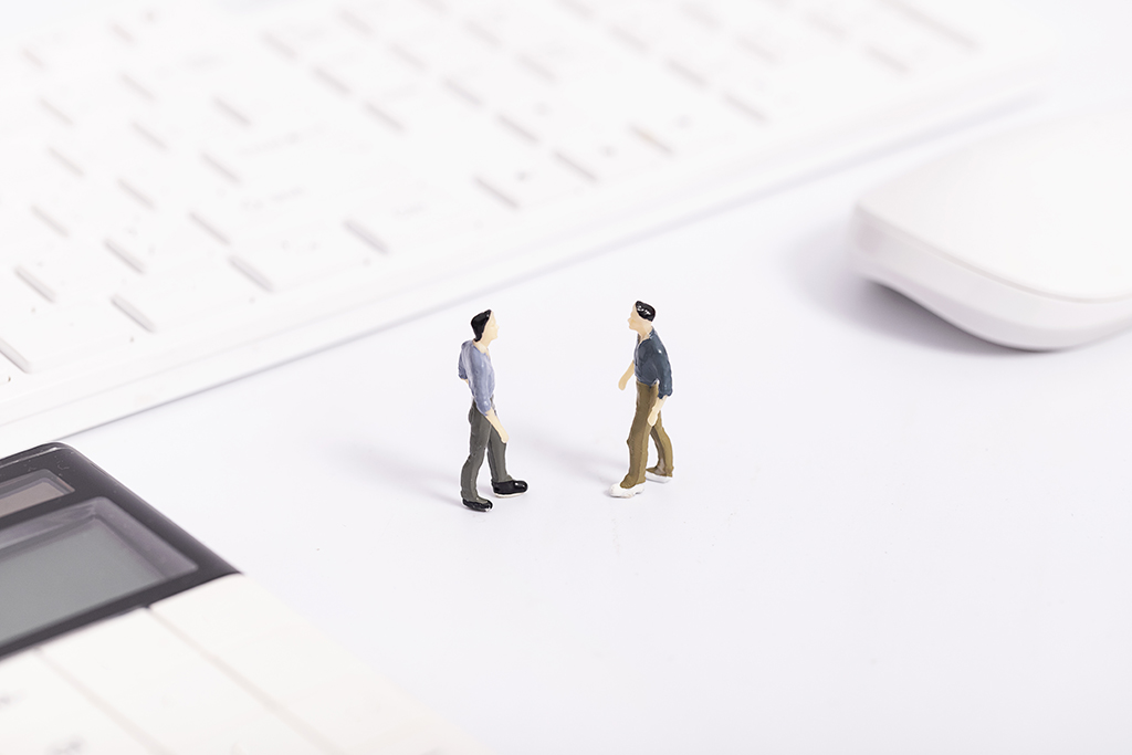 新加坡注冊公司的條件主要包括以下幾個方面: 新加坡注冊公司的條件主要包括以下幾個方面: