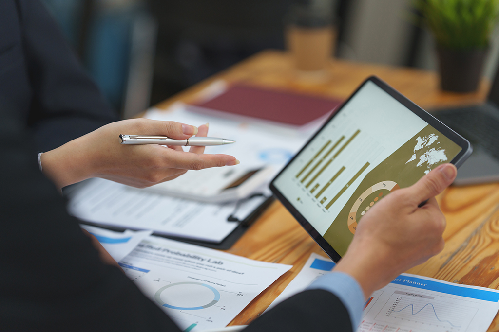 香港公司運(yùn)營(yíng)審計(jì)費(fèi)用與報(bào)稅流程全面解析 香港公司運(yùn)營(yíng)審計(jì)費(fèi)用與報(bào)稅流程全面解析